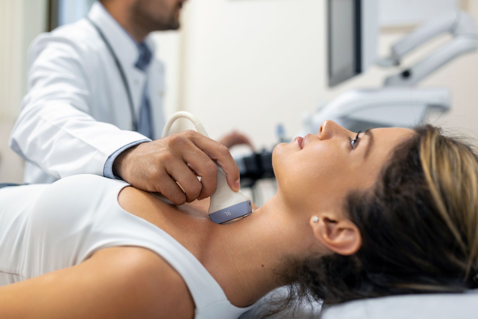 Diagnosi e Cura delle Disfunzioni Tiroidee, Paratiroidee e Surrenali